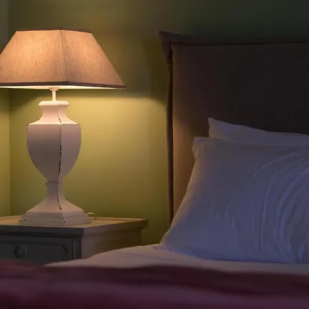 Bed & Breakfast Chateau De Maumusson-Laguian